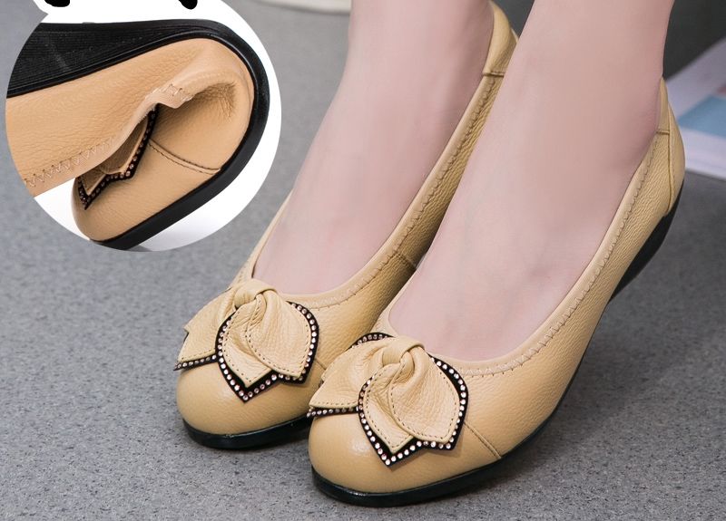 高跟鞋收了吧!国庆出游，新出8款“小皮鞋”，洋气百搭不累脚