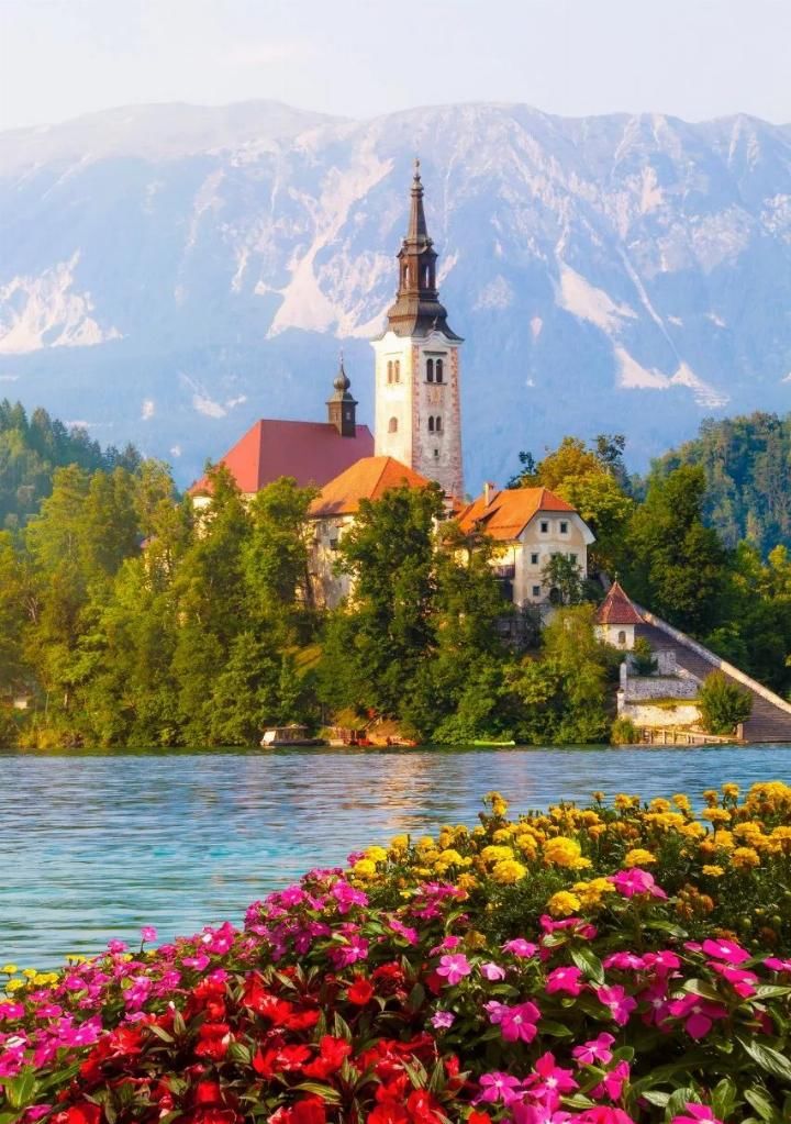 一生必去的40个绝美小镇  中国占了3个