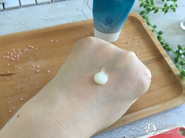 平价防晒霜测评 | 香蕉涂防晒霜的后果，瞬间惊呆了!