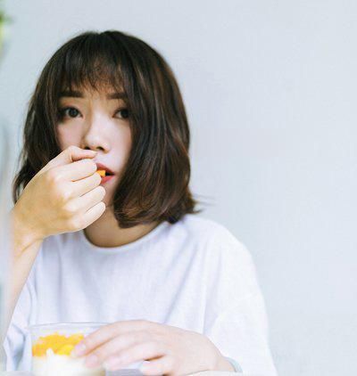 2018年网友追捧的水波纹烫发广受关注!