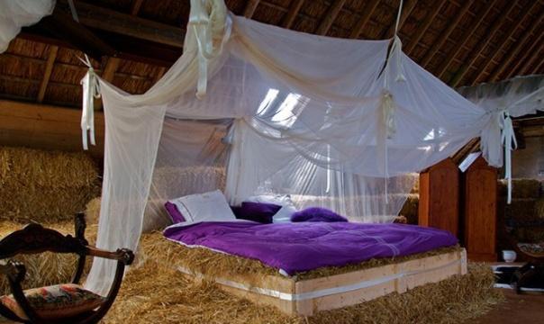 世界最奇葩的5家酒店,不管上天还是入海都有,中国有2家上榜