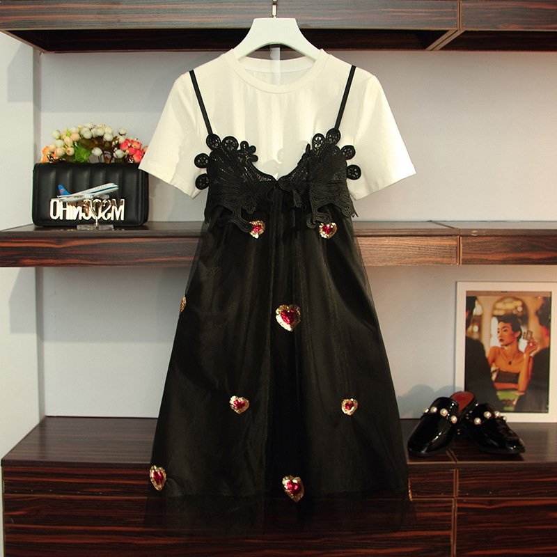 有一种性感“心机裙”，彰显浓浓女人味，上街惊艳全场