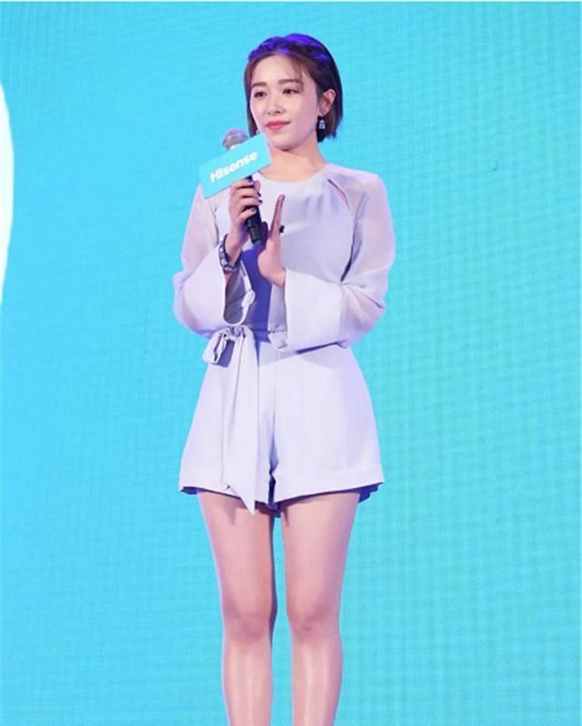 合适:今春火了一种裤子,叫“裤裙”,遮肉又显高,腿粗的女生也合适