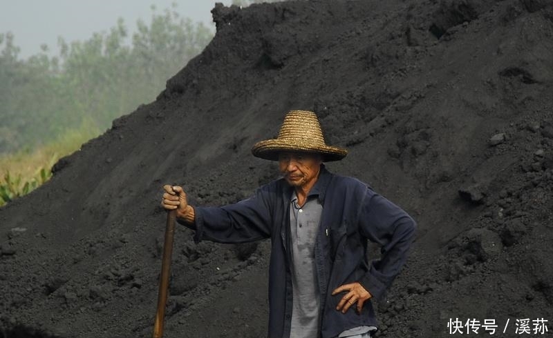 作为第一代农民工的60后，谁来给他们养老？专家给出4点良心建议