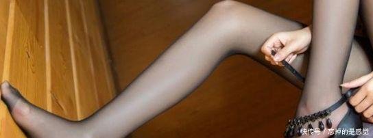 细跟鞋简约的设计，线条优雅流畅，舒适不累脚，展示不一样的美感