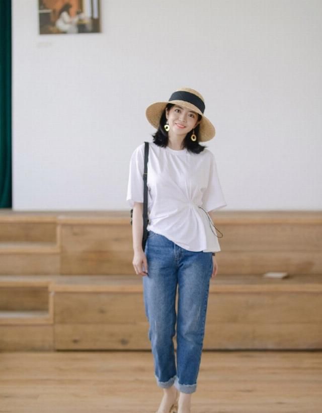  穿搭■“直女”春季这样穿超好看，衬衫配半身裙高级大气，日常搭配技巧