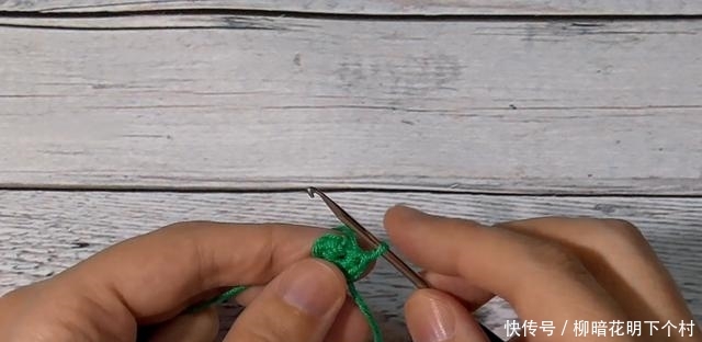『针插』酷爱编织的你怎能没有一个小针插,想要就自己钩,小针插编织教程