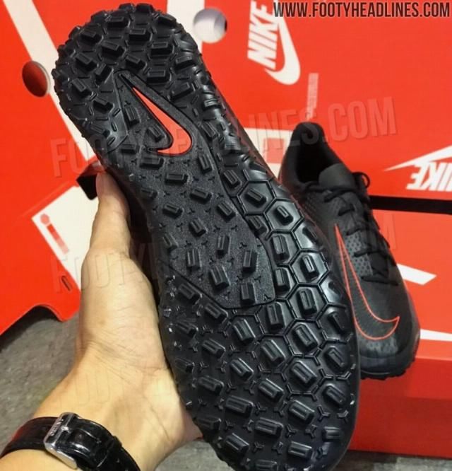  GT：Nike Phantom GT足球鞋实物曝光