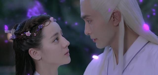 【凤九】《三生三世十里桃花》与《三生三世枕上书》有什么不同？