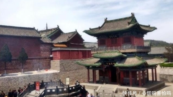 『我国』我国最传奇的寺庙,曾因救助皇帝而得名,距今已有千年历史