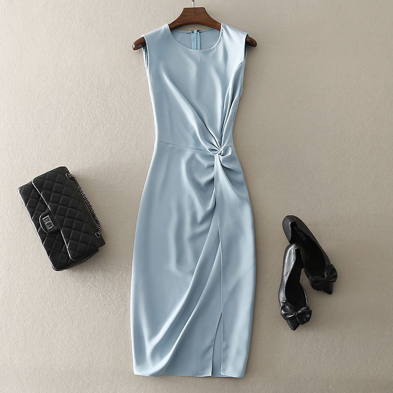 太美了!今夏特别流行的”收腰“连衣裙，出门凉爽又吸睛