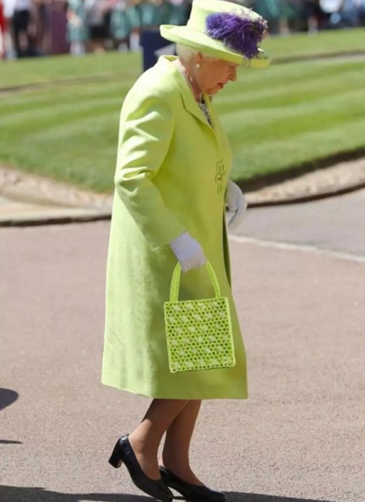 5款好看又有质感的小众包包 让你背出大牌质感