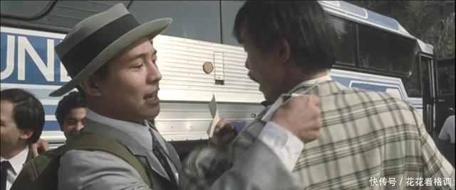 『这部』1989年,李连杰接拍这部功夫片,拍完却被嘉禾雪藏了3年才准上映