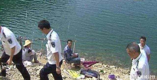  『鱼儿吃口』都说野钓很难，但是为什么还有那么多人喜欢野钓呢？