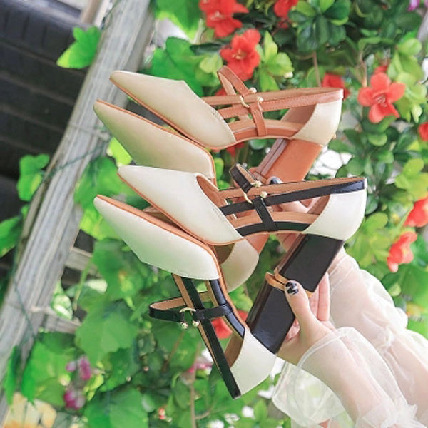 还穿土气的高跟鞋?今年都流行这样的“拖跟鞋”,比高跟鞋洋气