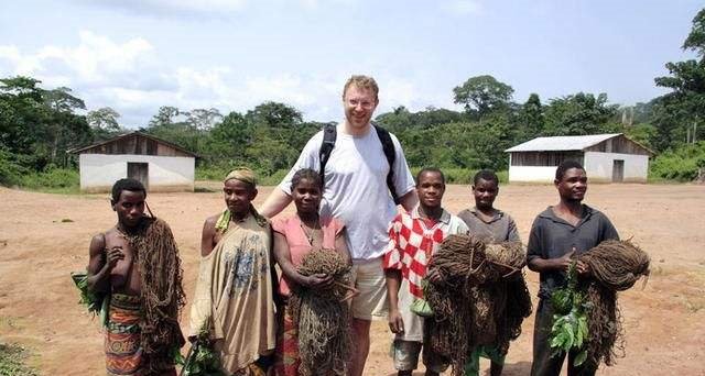 世界上最短寿的民族8岁就可以结婚，40岁在这算高龄老人！