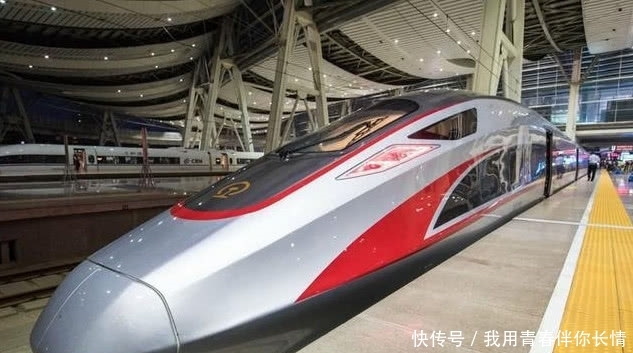 中国高铁每年亏损上万亿，为何依旧不断修建？看完就明白祖国用心