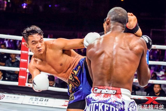  「名将」昨晚，播求拳馆的劲敌，被中国散打名将一脚爆头