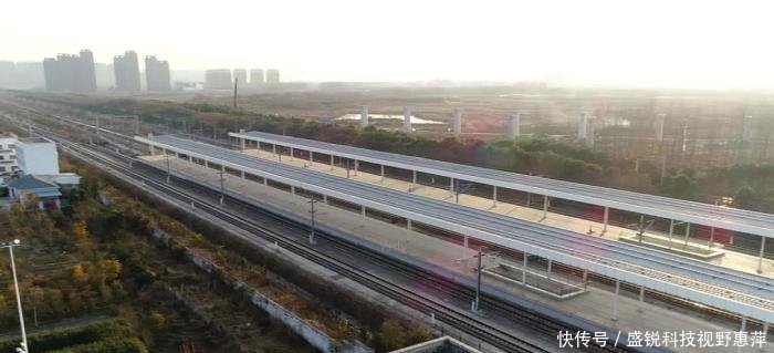 国内第一个将要倒闭的高铁站 日流量不到十人, 只因为位置没选好