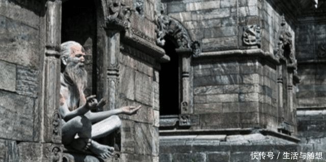 看到印度“苦行僧”，请收起你的好奇心，不要停留！导游后果自负