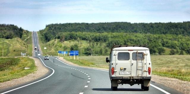 世界面积第一大国，比两个澳洲还要大，却连高速公路都没有几条