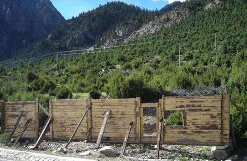 川藏线上层出不穷的5大坑, 有的任性到让你来回切换