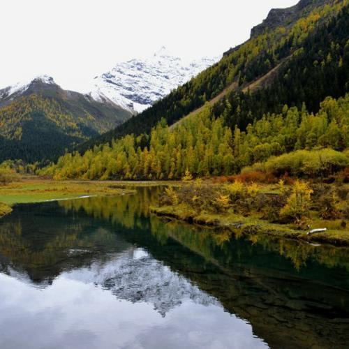 四川又发掘一个“稻城亚丁”,比九寨沟更美,重点是还未商业化