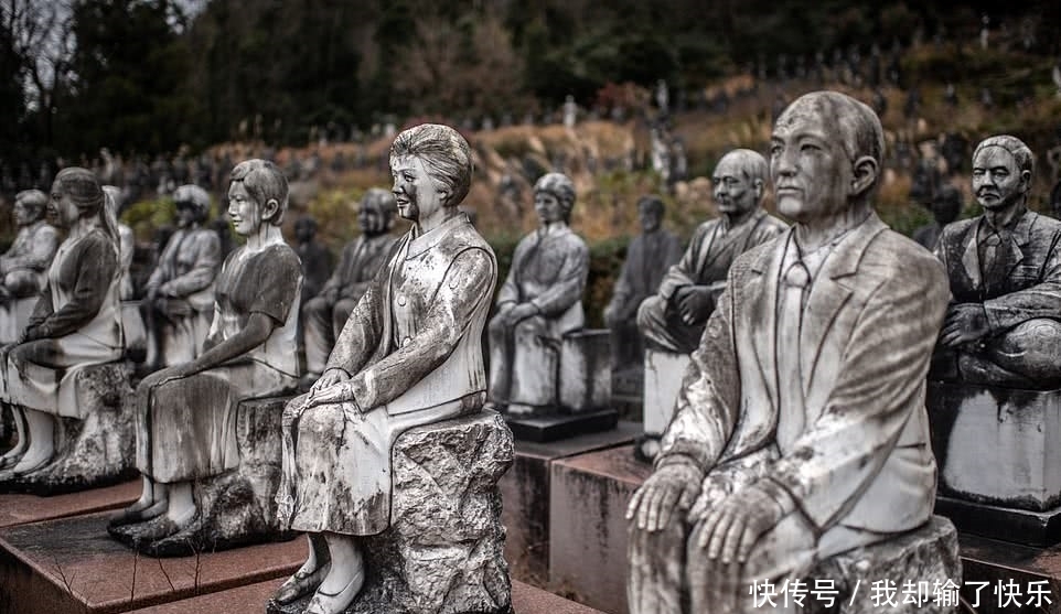 日本人参观中国的兵马俑，回国后也造了一个，网友：根本没得比