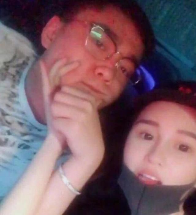 网曝球球分手原因，天佑未婚生子，被封杀赔了很多钱
