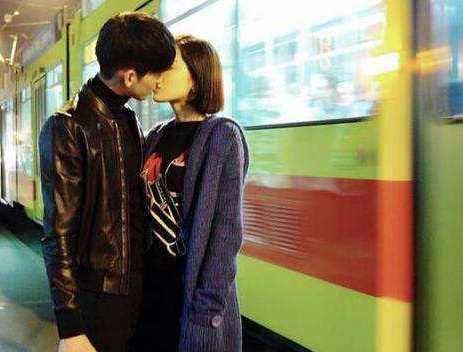 娜扎张翰疑复合 被爆仍住二人昔日爱巢