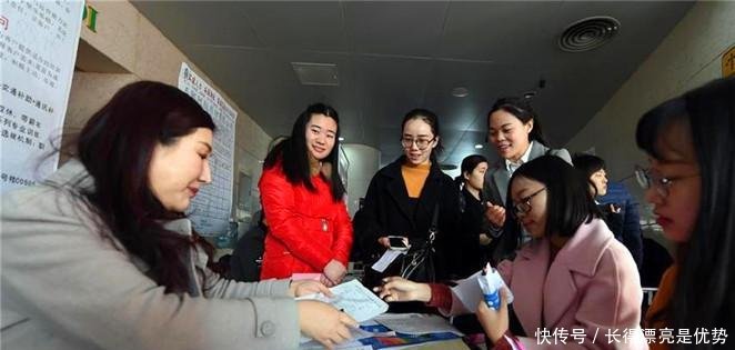 为何农村学生考上“重点大学”的越来越少 专家说的话一针见血!