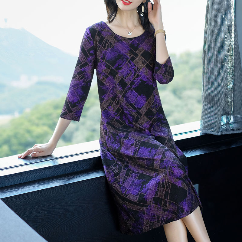 适合37-58岁女人穿的高级秋裙，比真丝实惠，洋气减龄美呆了