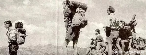 同样是出游,为何中国人热衷拉行李箱,欧美人却喜欢背大包?