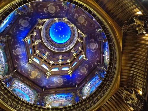 观灵山圣境，抱大佛佛脚，看国内“睡美人”