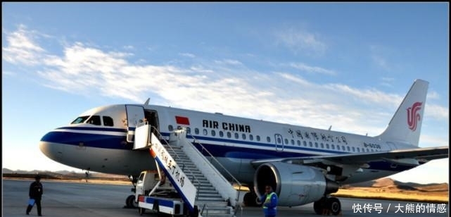 世界海拔最高机场就在中国, 空姐要背着氧气瓶工作