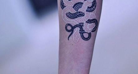 我的白色纹身，不会发青！