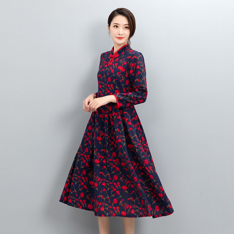 说实话，旗袍送我都不想穿，这法式秋裙，洋气又迷人，一件就够美