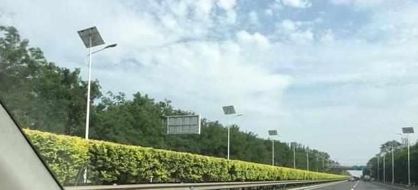  第三个：跑高速时“逢三必进”是什么意思？老司机：大家要提高