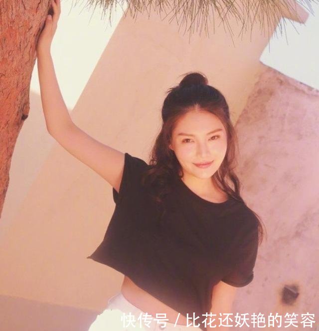 徐冬冬又博眼球了，把“透明袖套”穿脚上，意外秀出“香肠腿”！