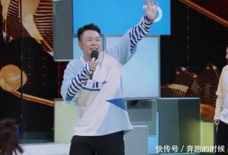 『不知所措』《快本》现场连续出现2次意外,何炅忙圆场,导演捂着嘴不知所措