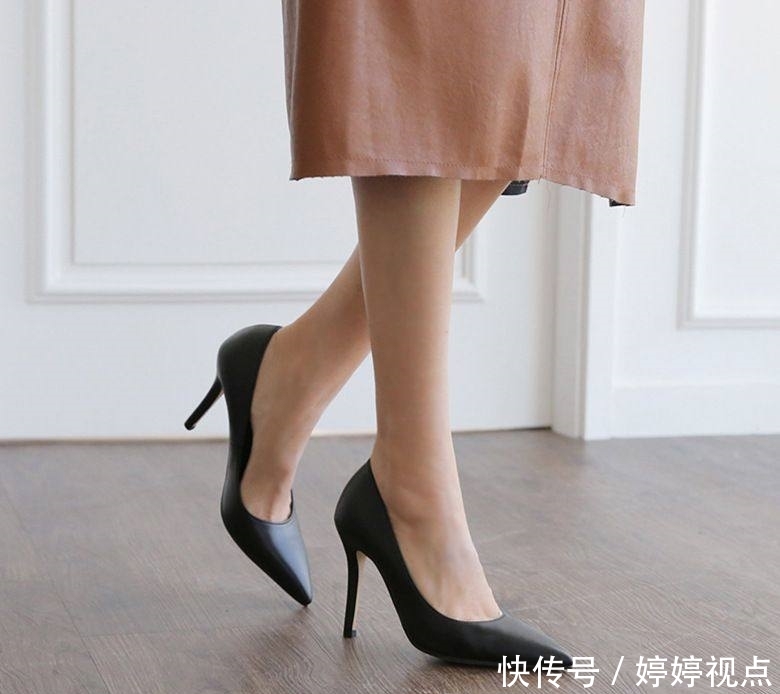  「女人味」性感尖头让你行走无忧，一双高跟鞋散发女人味