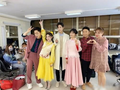  「快本荧屏」肖战风波后首现荧屏！谢娜第一个敢在快本cue肖战，粉丝感动泪奔