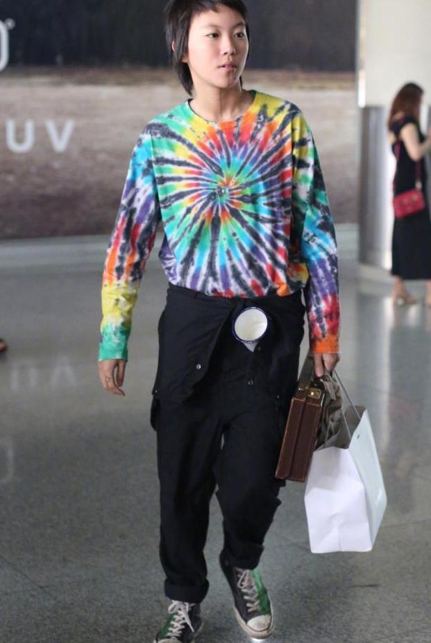 秋天是穿长袖的季节, 鞠婧祎真清纯, 张梓琳腿真长, 秦岚很有特色