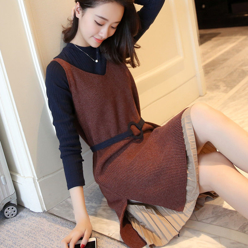 惊讶了!过了50岁的妈妈越来越美，看看这几套连衣裙，气质爆棚