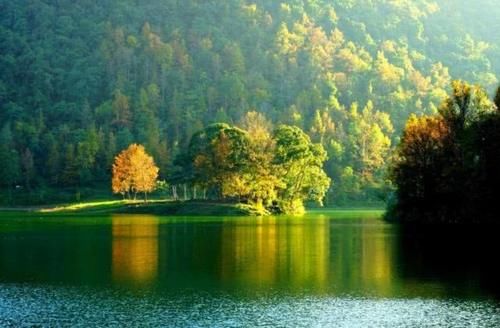  『百色』广西最大的城市，相当于11个北海，是个五线城市，将成为国际都市