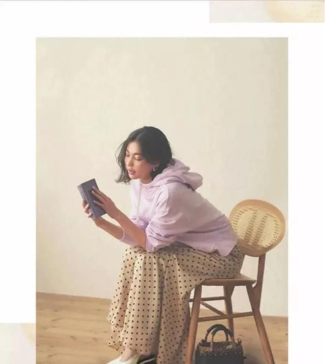  【春天】春天穿什么？跟日本杂志学，5件上装+36套造型照着穿就很美