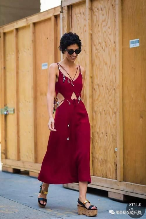 服装搭配：平胸vs大胸，我选平胸！夏季穿衣超高级！