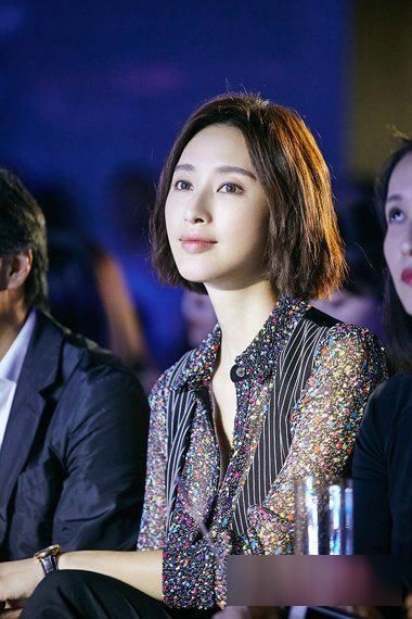 张俪短发发型，适合广大妹子们平时梳理的发型！