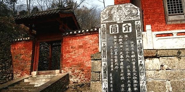 中国“最神秘”的寺庙,500年都没有开过门,还不接受香火