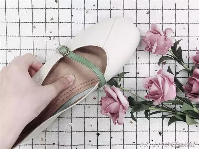 运动鞋扔了吧!舒适又美貌的玛丽珍鞋来咯